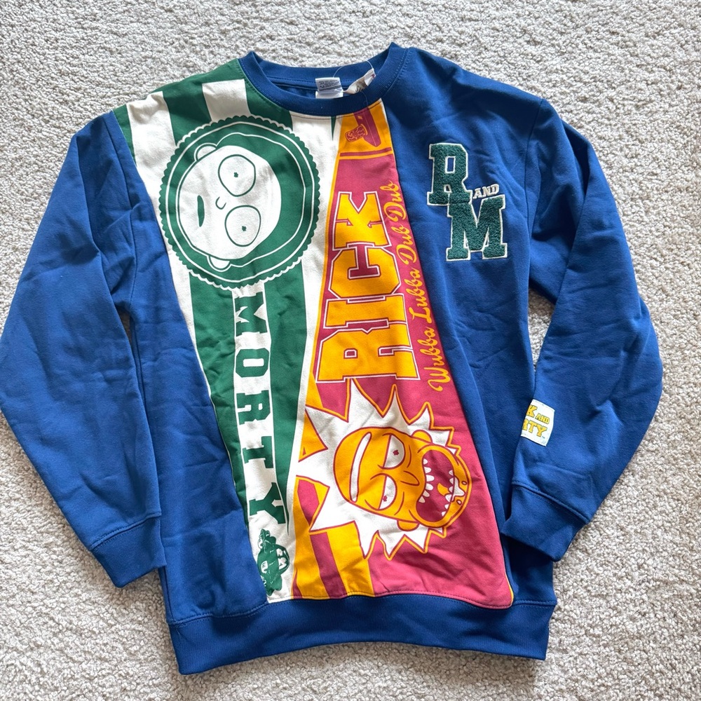 New Rick And Morty Sweatshirt Crew Neck Size Medium Blue Old School Logo